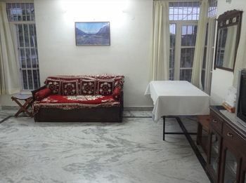 Goroomgo Hotel The Sojourn, Adharshila & Gulmohar Cottages Dharamsala Exteriör bild